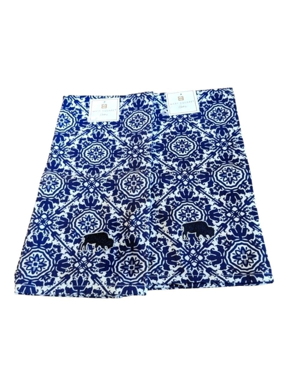𝅺MARY Square embroidered buffalo towels set of 2